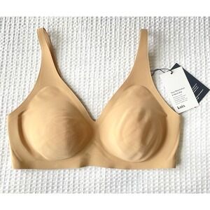Knix Womens Bra Size M+ Revolution V-Neck Warm Sand Wireless